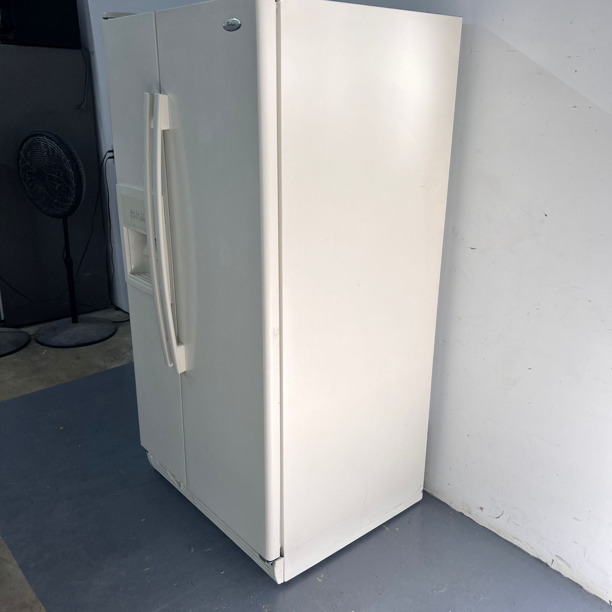Whirlpool Side by Side Refrigerator Whirlpool Side by Side Refrigerator